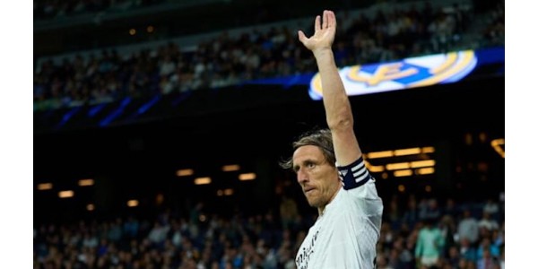 Real Madrid stelt Luka Modrić's oprechte inspanningen teleur Real Madrid stelt Luka Modrić's oprechte inspanningen teleur